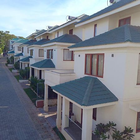 Ayan Villas With Private Pool Siolim Exterior foto
