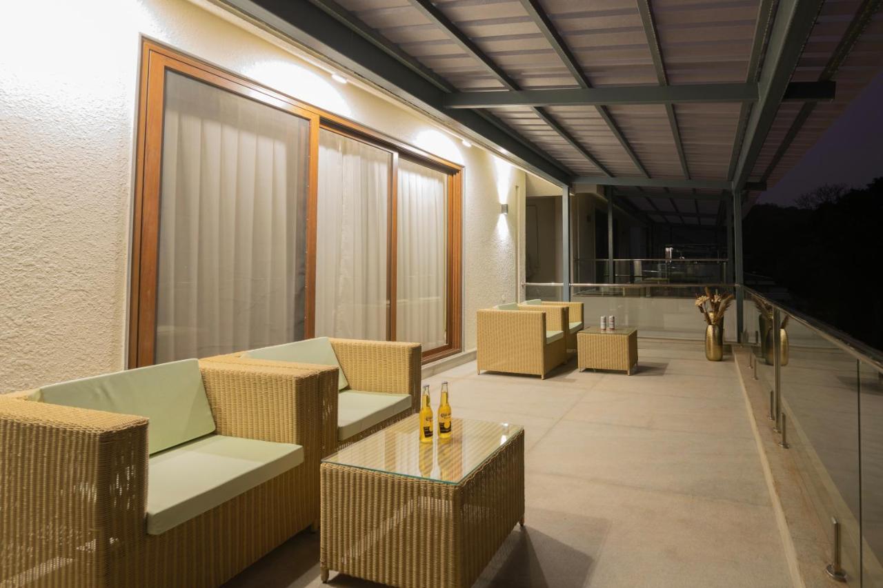 Ayan Villas With Private Pool Siolim Exterior foto