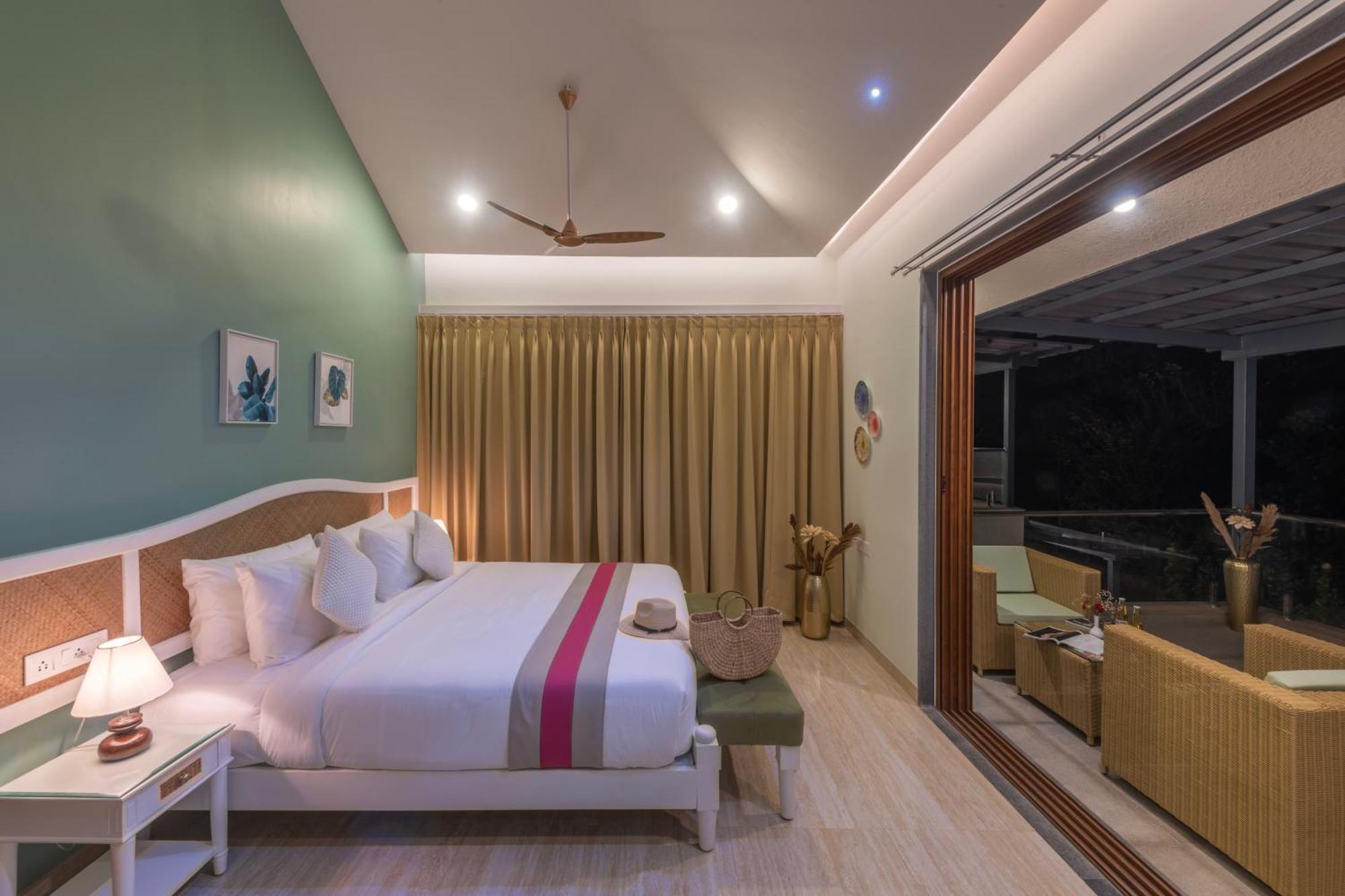 Ayan Villas With Private Pool Siolim Exterior foto