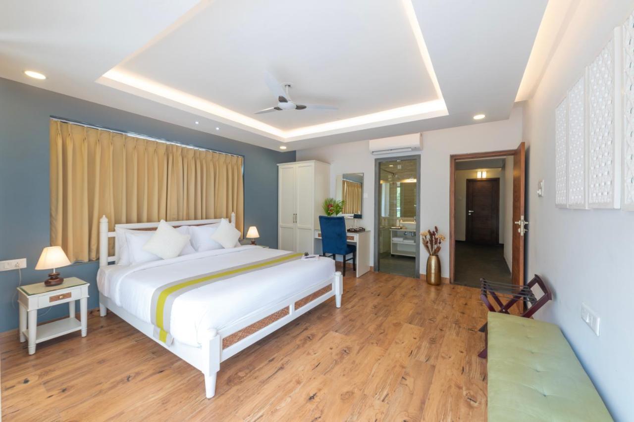 Ayan Villas With Private Pool Siolim Exterior foto