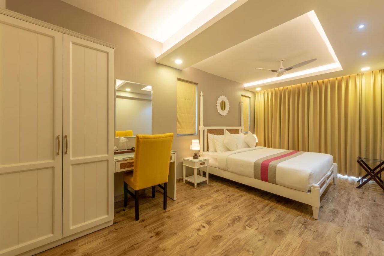Ayan Villas With Private Pool Siolim Exterior foto