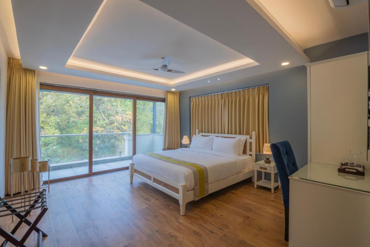 Ayan Villas With Private Pool Siolim Exterior foto